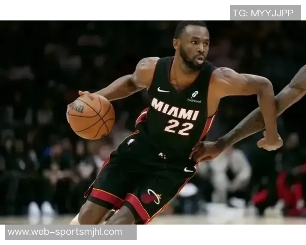 维金斯半场表现出色7投4中三分命中率高达75贡献11分2篮板1助攻2抢断1盖帽